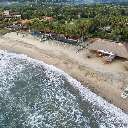 Roberto'S Bistro Hotel Troncones Exterior photo